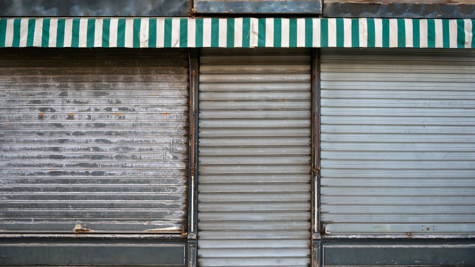 Chiusura negozi a Firenze, la cura di Confcommercio